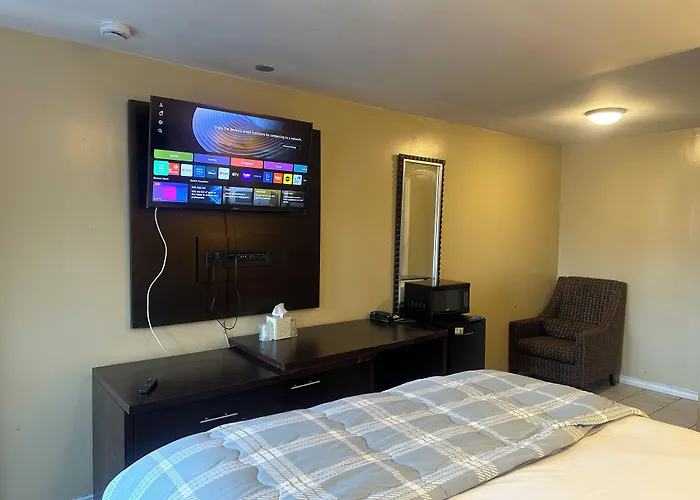 Motels American Plaza