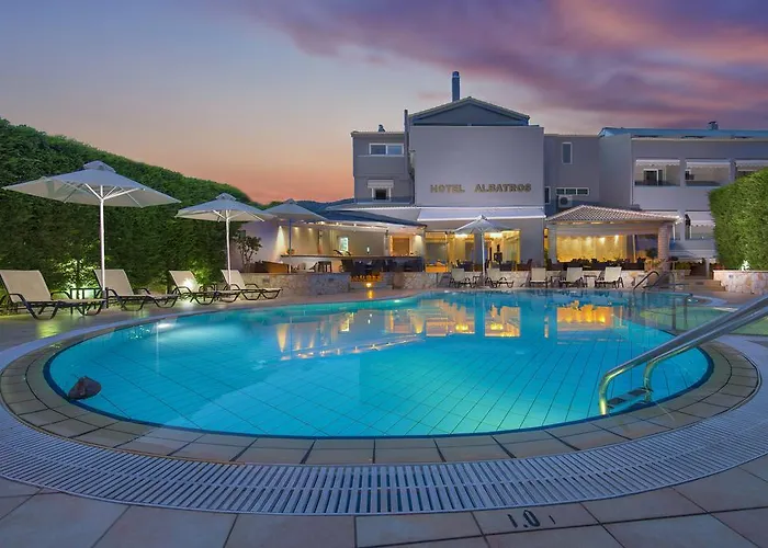 Cheap hotels Albatros