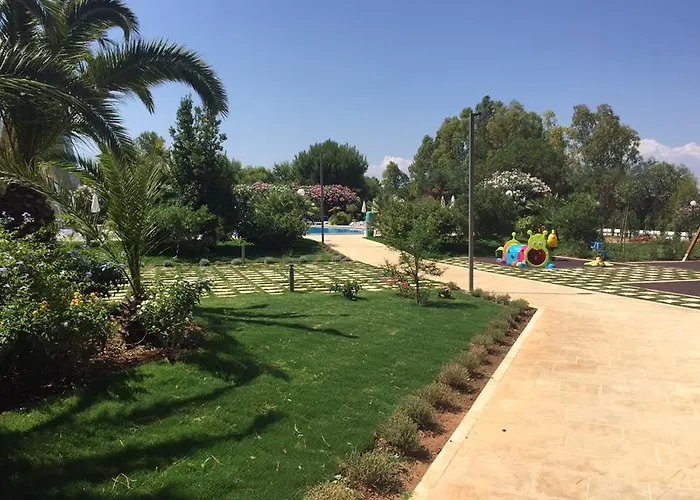  Camping Cala Dei Ginepri