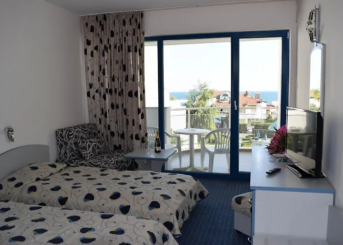 Sineva Park Hotel