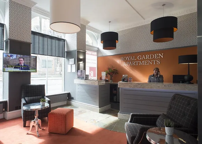 Best Selfcatering Fountain Court Apartments - Royal Garden