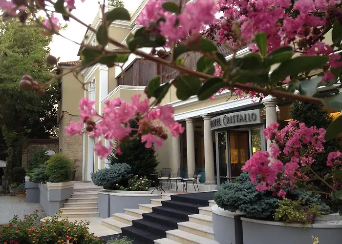Hotel 3 stelle: Hotel Cristallo