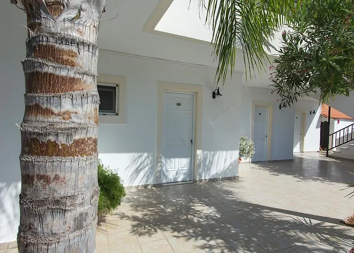 Pinelopi Apartments