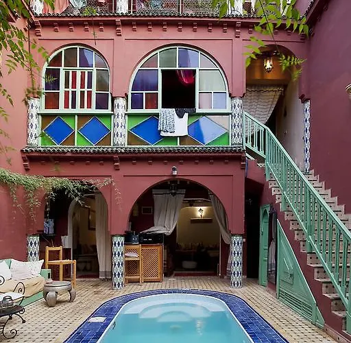 Hotel cerca del aeropuerto: Riad Wardate Rita