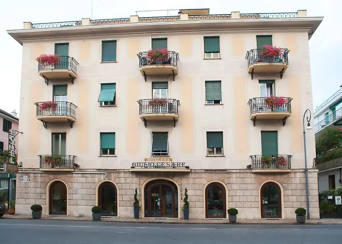 Hotel 3 stelle: Hotel Giulio Cesare