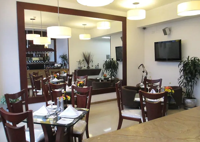 Hotel Platinum Suite