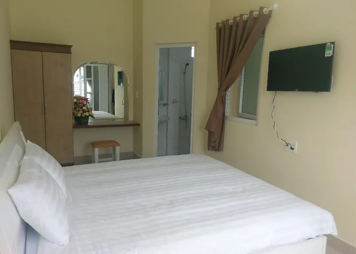 St. Dong Tam Guesthouse