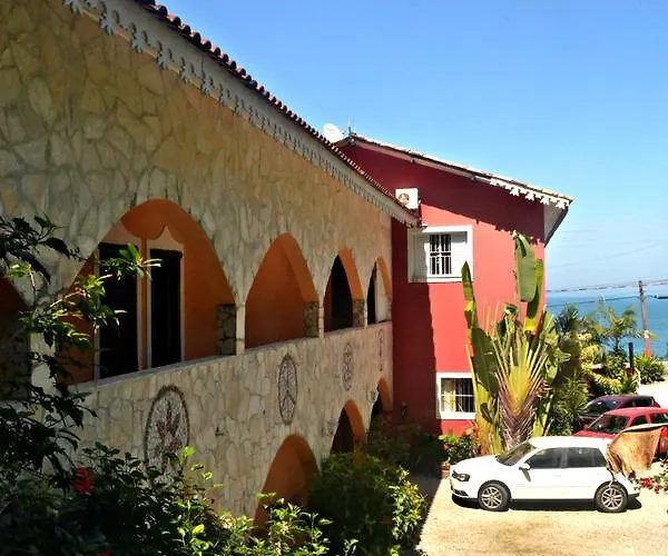  Pousada Casa de Pedra