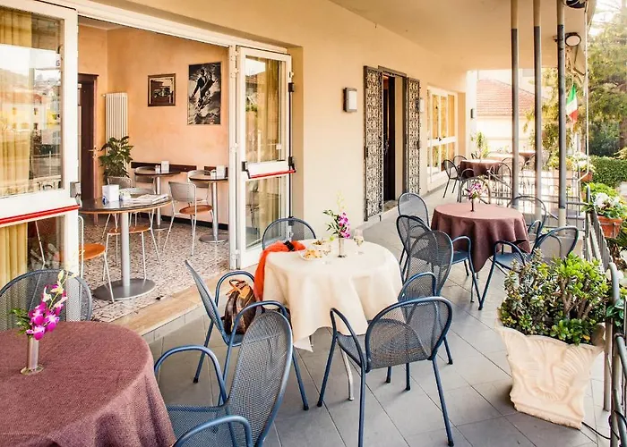 Albergo economico: Hotel Candido