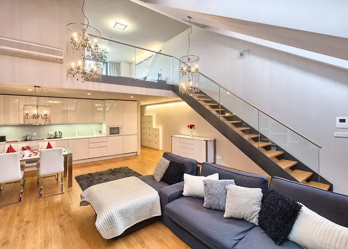 Zelfbediening: Karlin Residence By Tkc