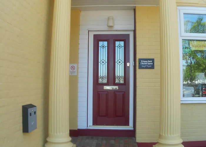 B&B only: St Annes