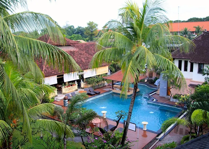  Bakung Beach Resort