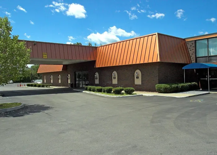 Airport Inn