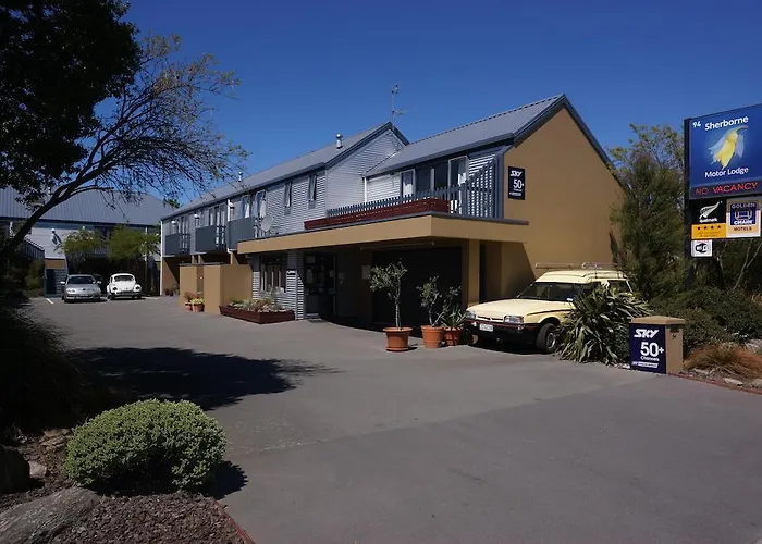 Сity center hotels Sherborne Motor Lodge
