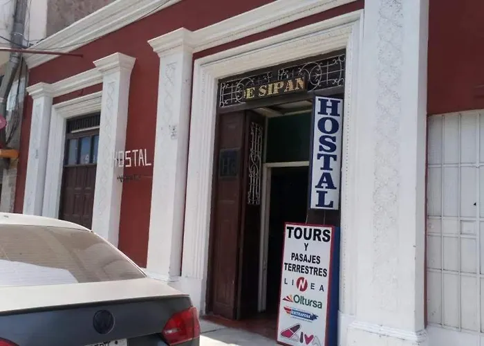 Hostal Virrey & Tours