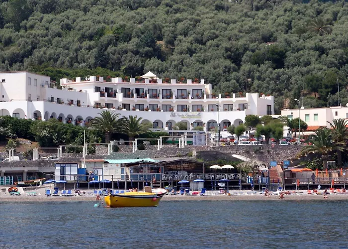 Hotel 4 stelle: Punta Campanella Resort&Spa