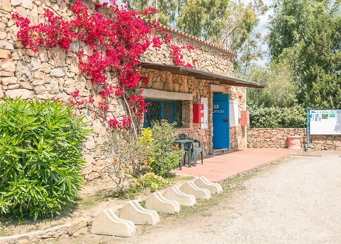 Calacavallo Village