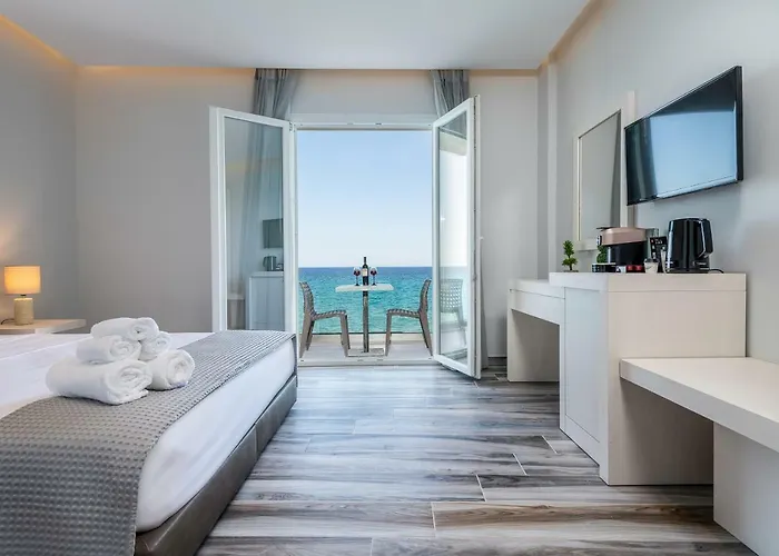 Kyma Rooms & Suites
