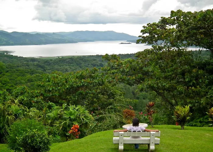 Hotel cerca del colegio: Arenal Observatory Lodge & Trails