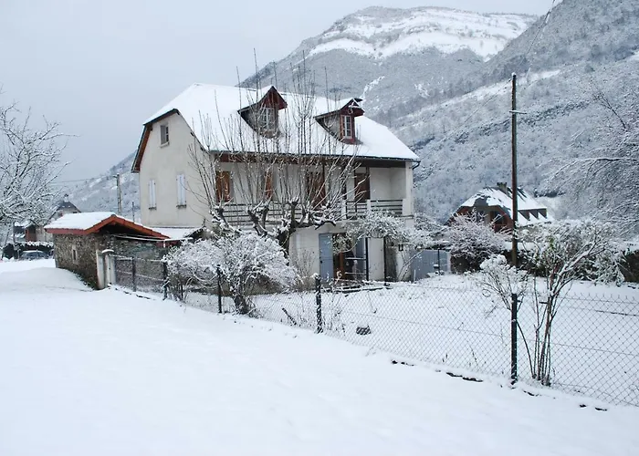 Maison Lacoste