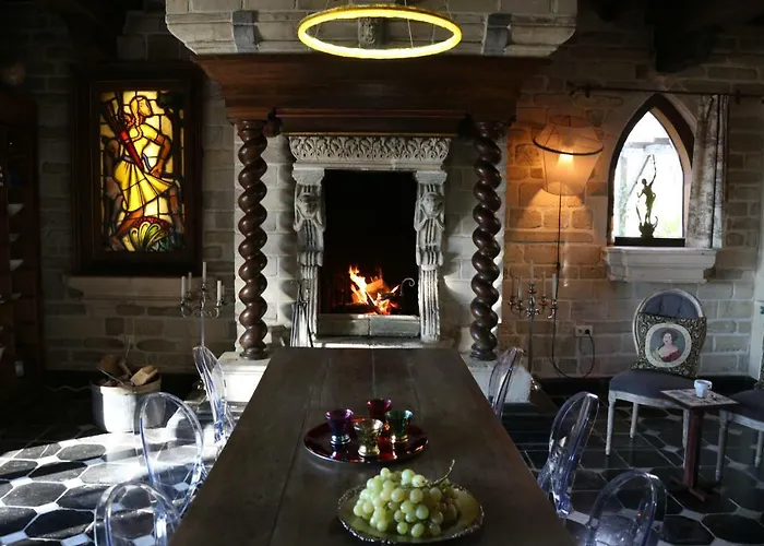 Cabine: Trumpet House