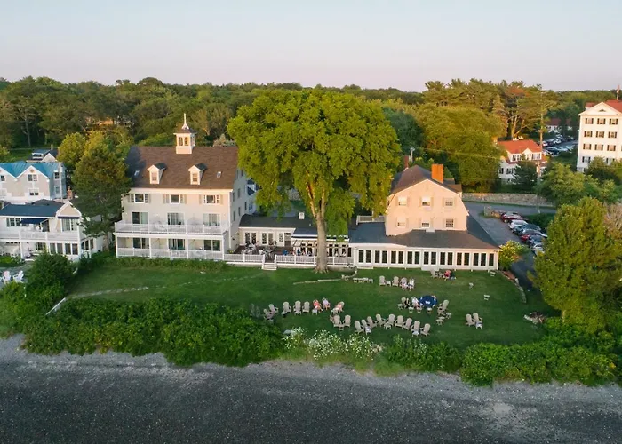 Kennebunkport Hotels for Romantic Getaway with a view