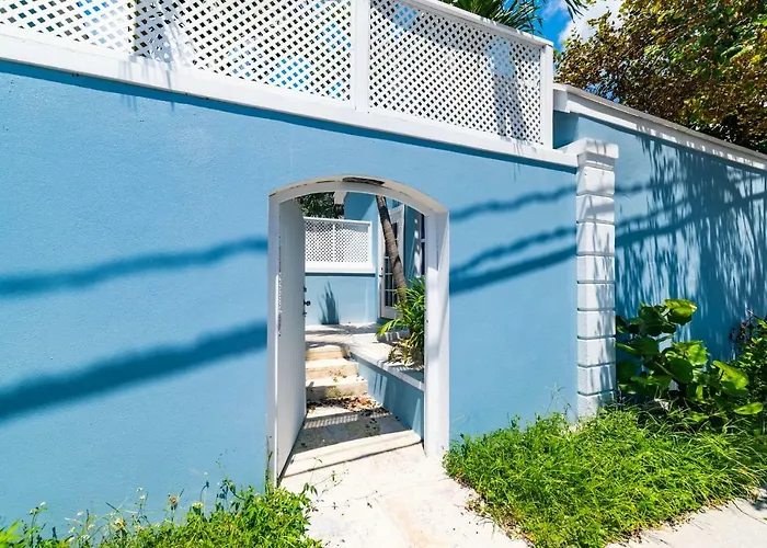 Cabin: Saunders 3Bd Beach Cottage