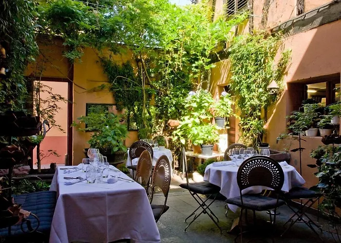 Hôtel de l'aéroport: Hotel Restaurant Le Chut - Petite France