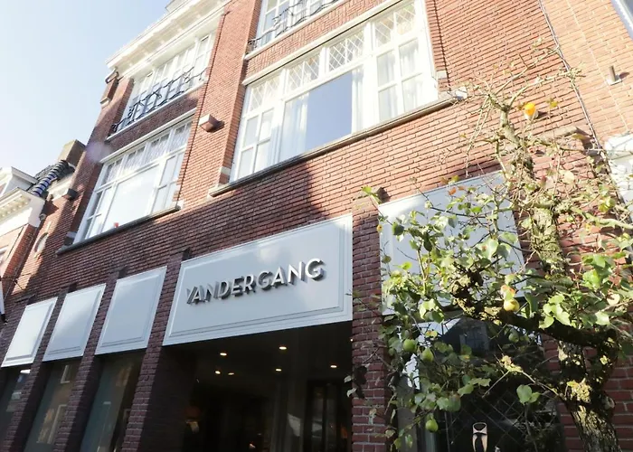Van der Gang Suites