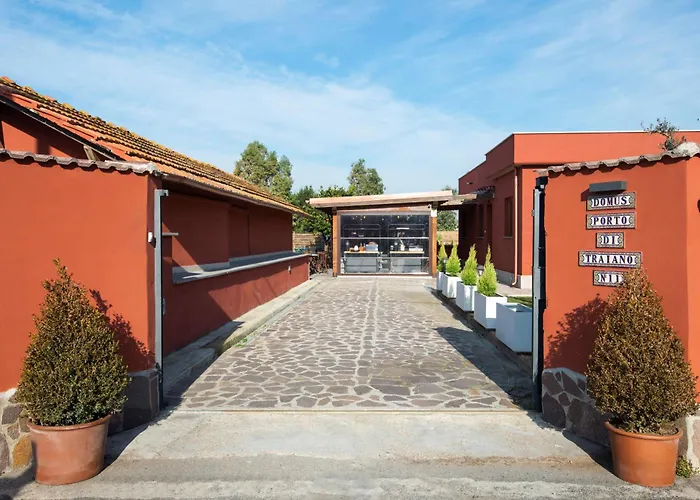 Centraal gelegen hotel: Domus Porto Di Traiano Resort