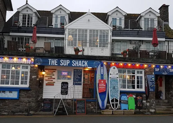 Beach Hotels Sup Shack Wellington Inn