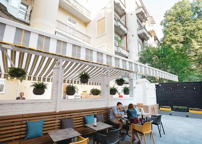 Discovery Hotel